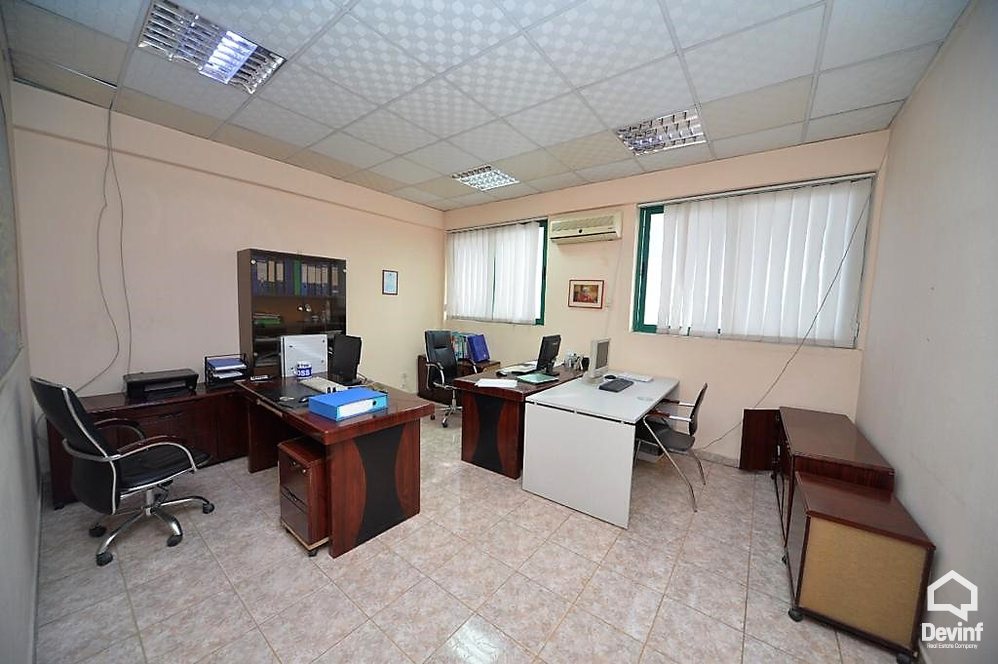 Tirane Shitje Magazine  Objekt ne Autostraden Tirane-Durres magazine prodhim ndertese multifunksionale