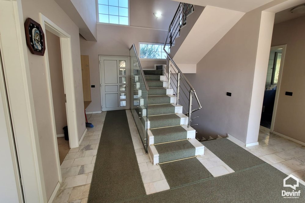 Tirane For Rent Villa Me shume se 4 dhoma Property for kindergarten in the area of Farka District  Villa