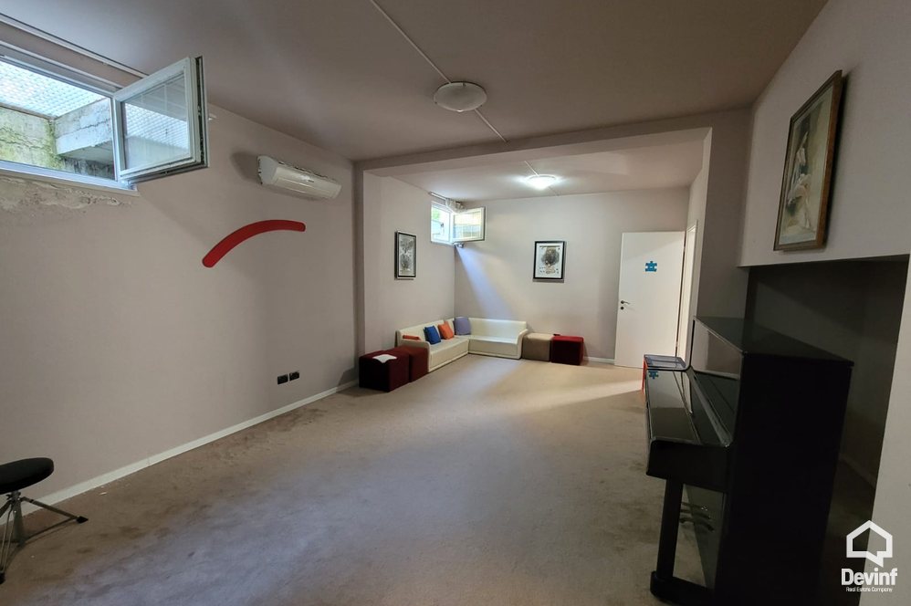 Tirane For Rent Villa Me shume se 4 dhoma Property for kindergarten in the area of Farka District  Villa