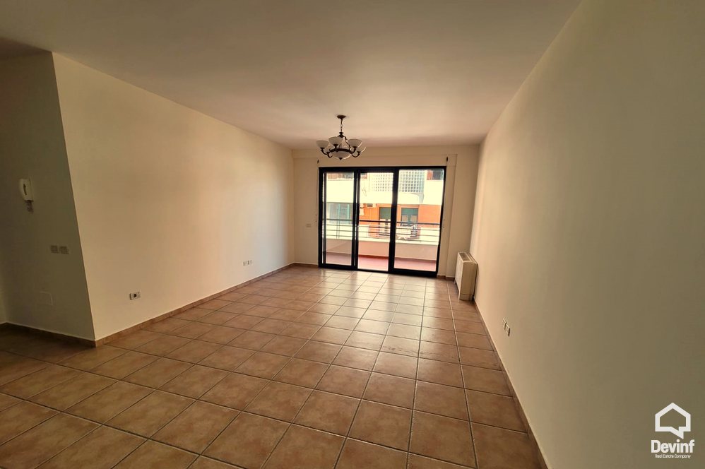 Tirane Qera Apartament 2+1 Zyre ne zonen e Bllokut apartament zyre