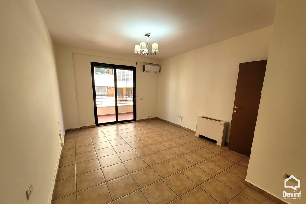 Tirane Qera Apartament 2+1 Zyre ne zonen e Bllokut apartament zyre