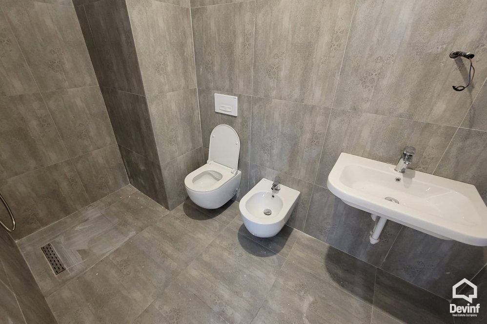 Tirane Qera Apartament 3+1+A Apartament i ri tek kompleksi Magnet apartament zyre