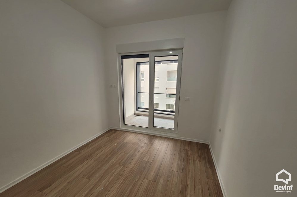 Tirane Qera Apartament 3+1+A Apartament i ri tek kompleksi Magnet apartament zyre
