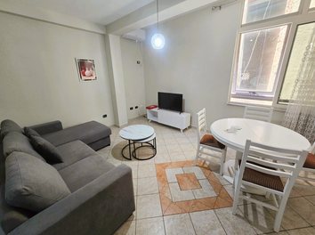 Apartament Qera Apartament ne qender te Tiranes