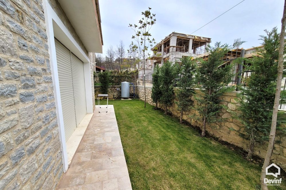 Tirane Qera Vile 4+1+G Ne kompleks vilash prane Qendres Tregtare TEG vile kompleks rezidencial
