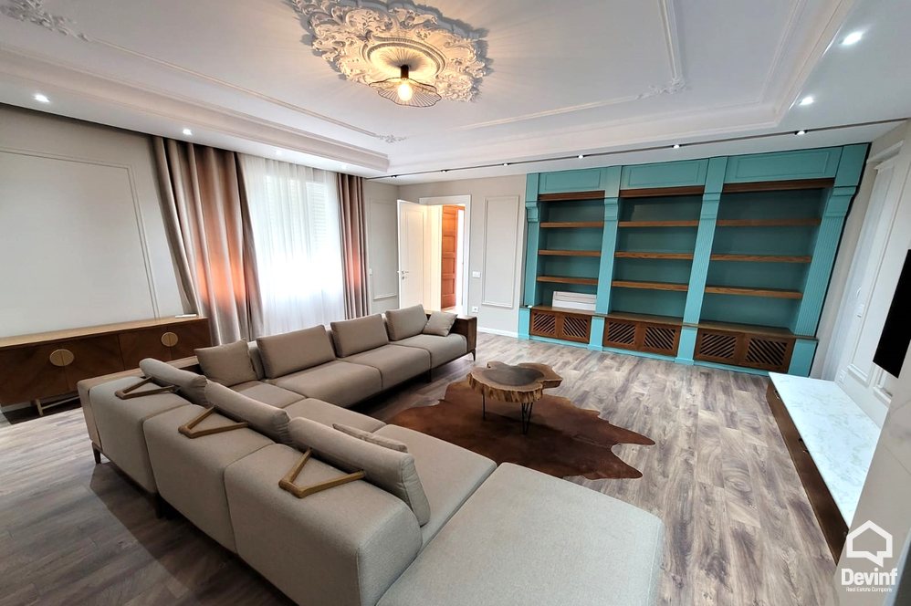 Tirane Qera Vile 4+1+G Ne kompleks vilash prane Qendres Tregtare TEG vile kompleks rezidencial