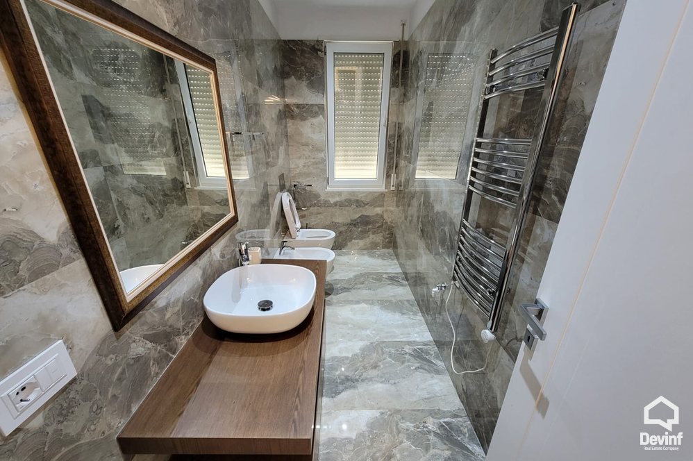 Tirane Qera Vile 4+1+G Ne kompleks vilash prane Qendres Tregtare TEG vile kompleks rezidencial