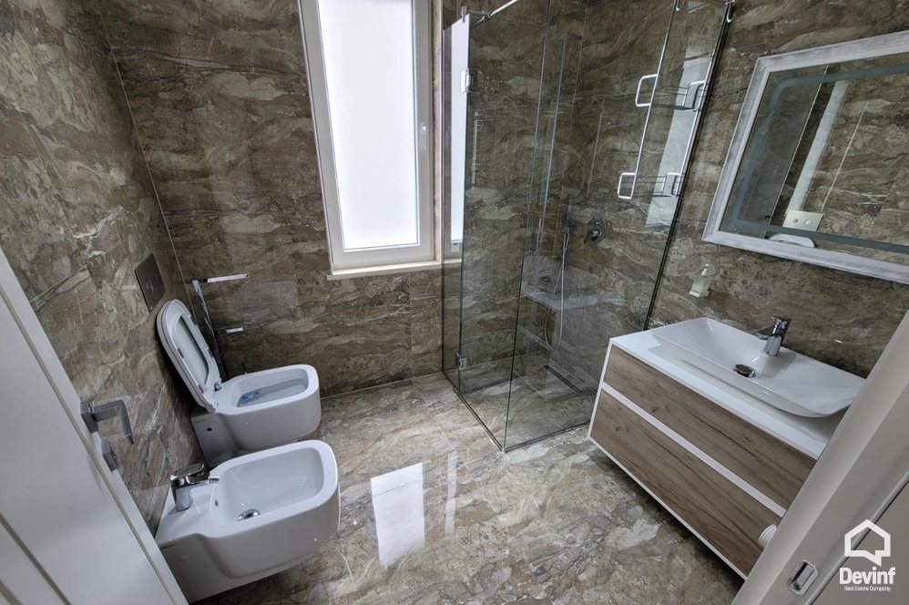 Tirane Qera Vile 4+1+G Ne kompleks vilash prane Qendres Tregtare TEG vile kompleks rezidencial