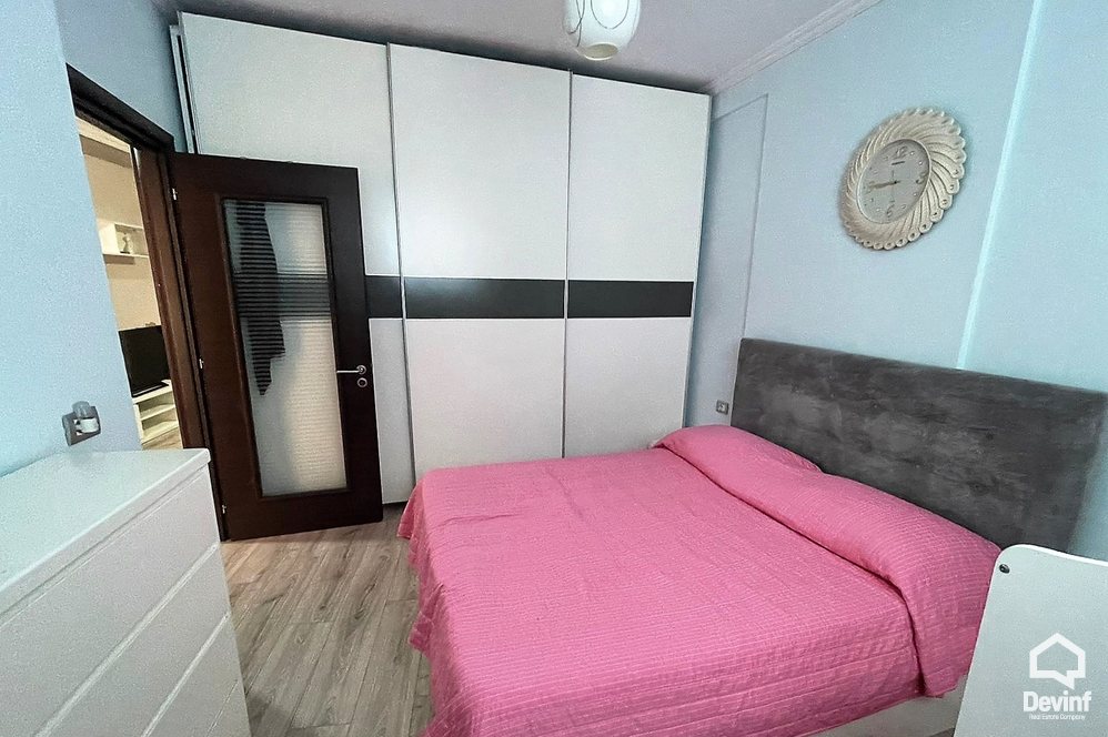 Tirane Qera Apartament 1+1+A Rruga Teodor Keko apartament