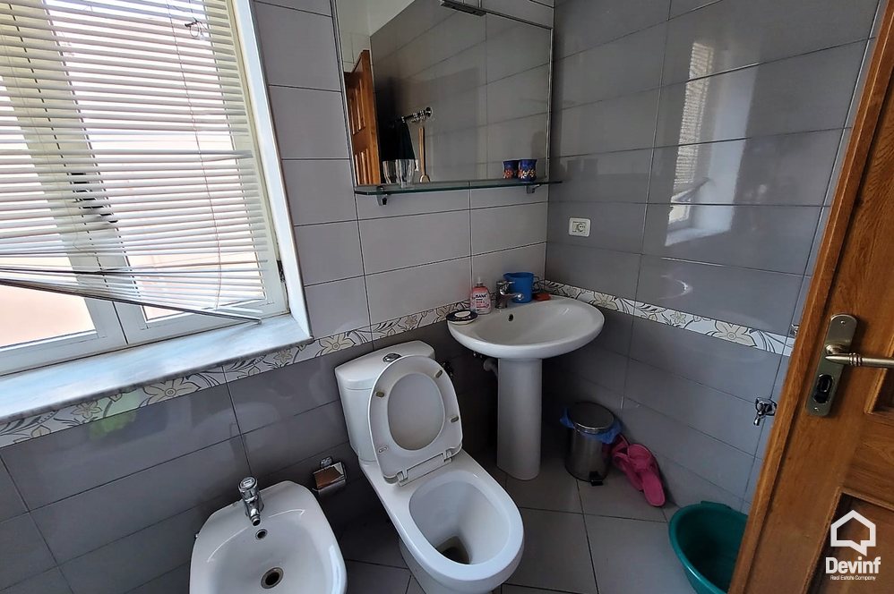 Tirane For Sale Office 3+1+A Dibra street Apartment