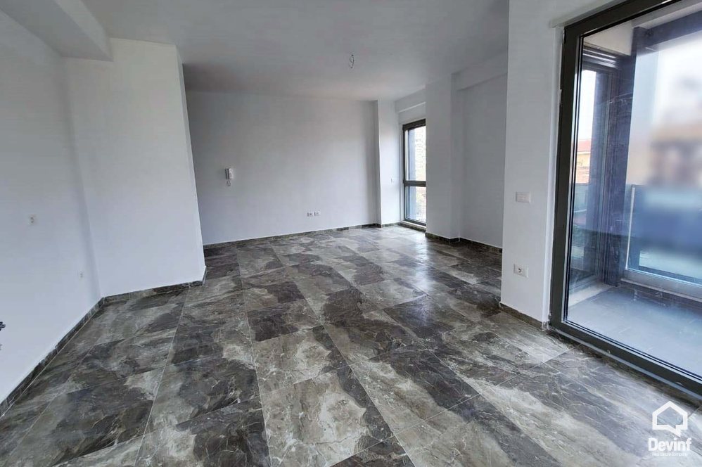 Tirane For Sale Apartment 3+1+A Kavaja street, near the center of Tirana Apartment