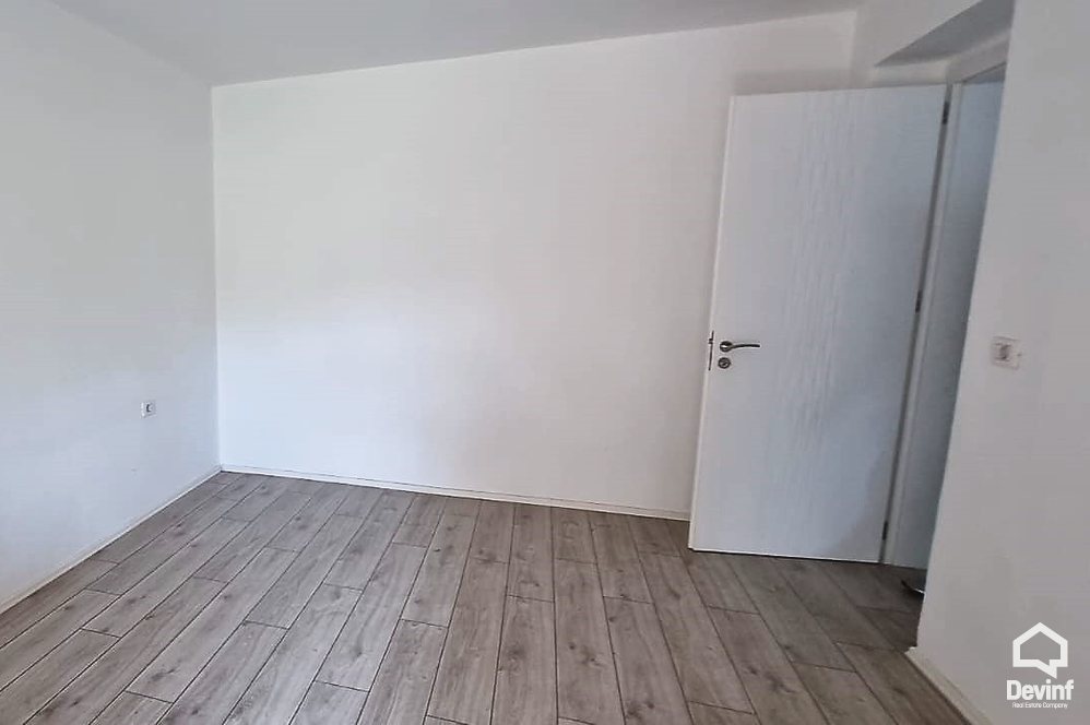 Tirane Shitje Apartament 2+1+A Bulevardi Bajram Curri, tek Brryli apartament