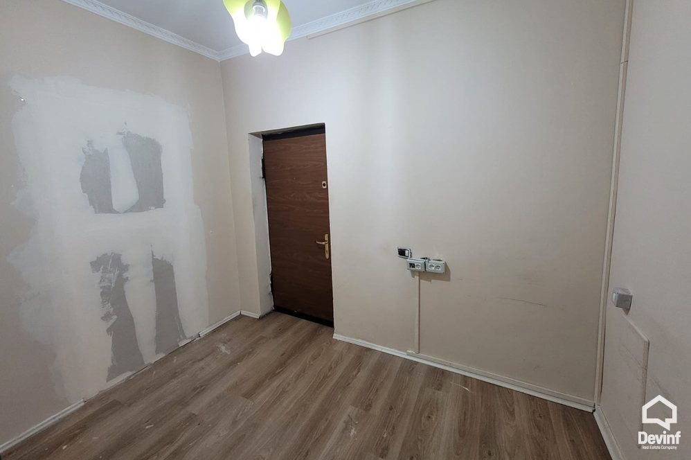 Tirane For Rent Office 3+1+A Office located in the center of Tirana Apartment Office