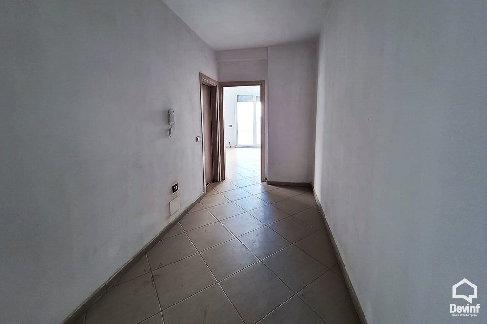 Tirane Shitje Apartament 1+1+A Kompleks Rezidencial ne rrugen Xhanfize Keko apartament kompleks rezidencial