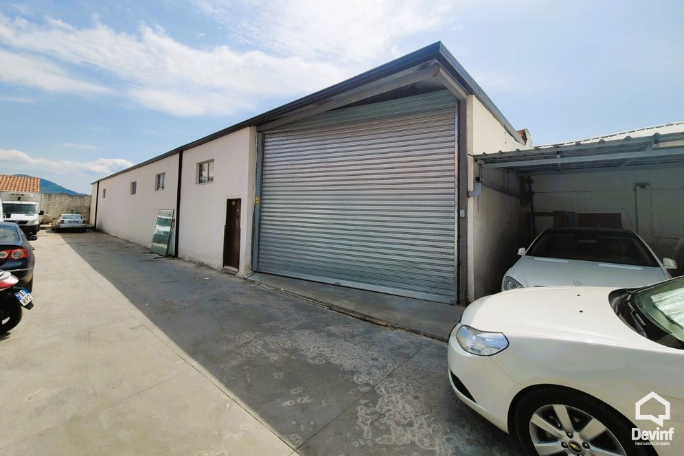 Me Qera Warehouse  Warehouse in Sauk, Tirana Tirane