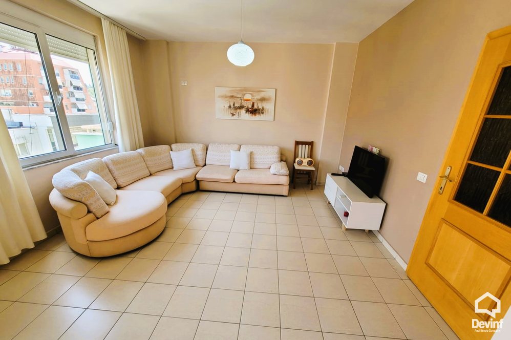 Tirane Qera Apartament 1+1+A Apartament prane sheshit Willson apartament