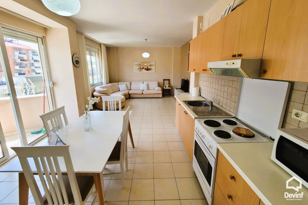 Tirane Qera Apartament 1+1+A Apartament prane sheshit Willson apartament