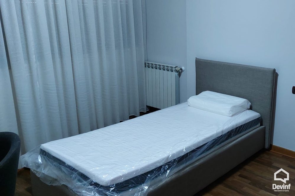 Tirane Qera Apartament 3+1 Apartament ne Rr. Sami Frasheri apartament zyre