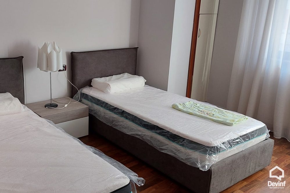 Tirane Qera Apartament 3+1 Apartament ne Rr. Sami Frasheri apartament zyre