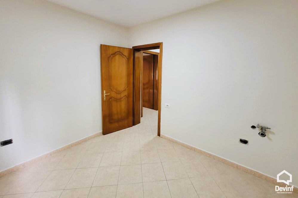 Tirane Qera Zyre 2+1 Zyre prane Piramides, ne qender te Tiranes apartament zyre spa klinike dentare qender estetike