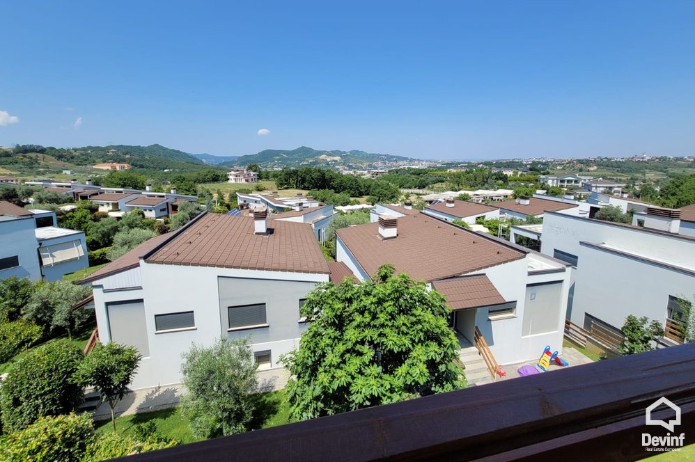 Tirane Qera Apartament 2+1+A Apartament ne kompleks residencial prane Qendres Tregtare TEG apartament kompleks rezidencial