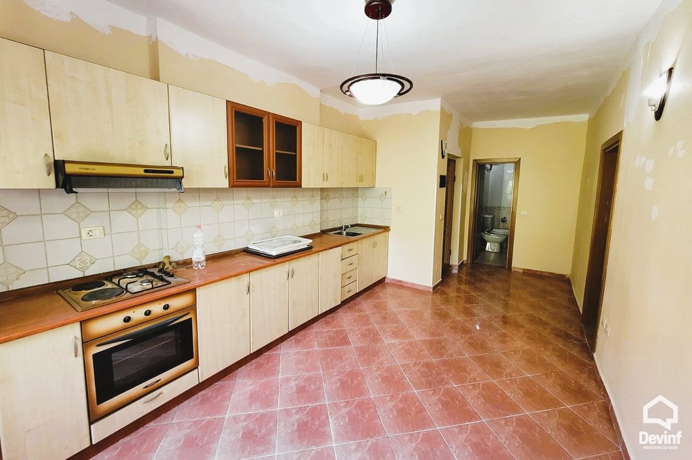 Tirane Shitje Apartament 2+1 Apartment ne Rrugen Myslym Shyri apartament zyre