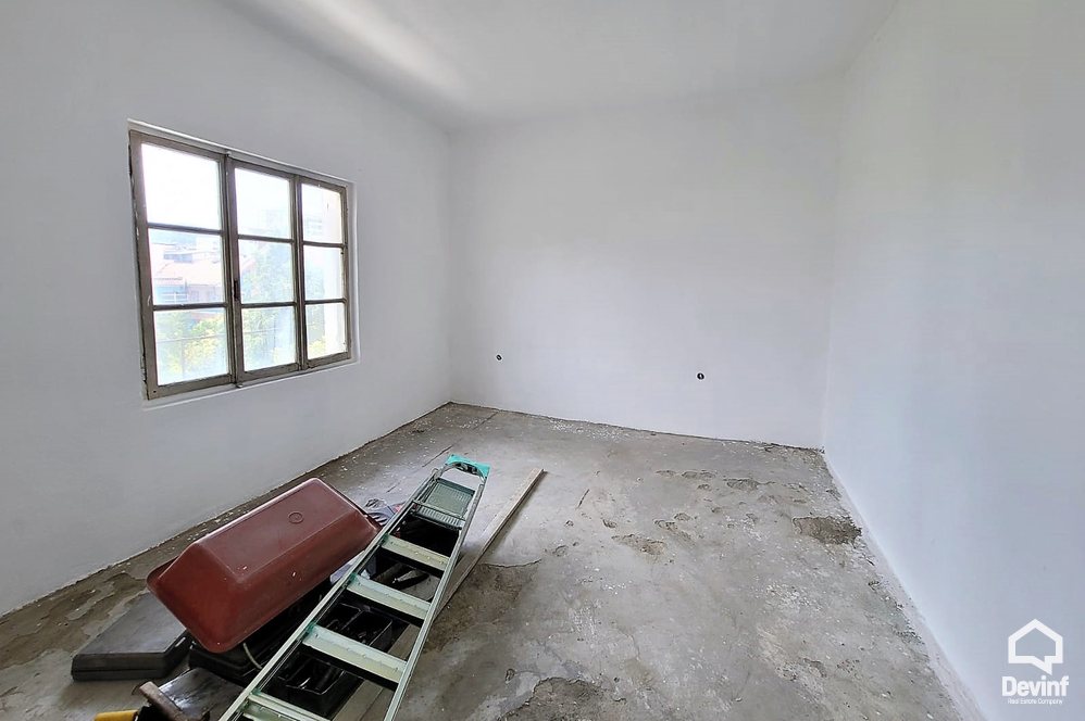 Tirane Shitje Apartament 3+1+A Rruga Muhamet Gjollesha, prane 21 dhjetorit apartament