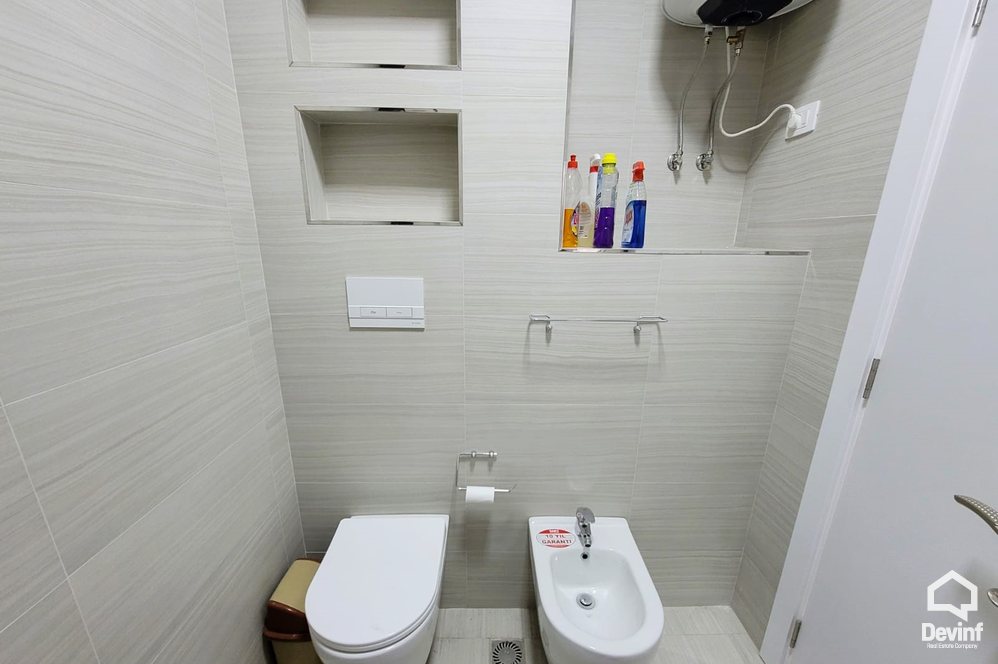Tirane Qera Apartament 2+1+A Apartament ne qender te Tiranes apartament zyre