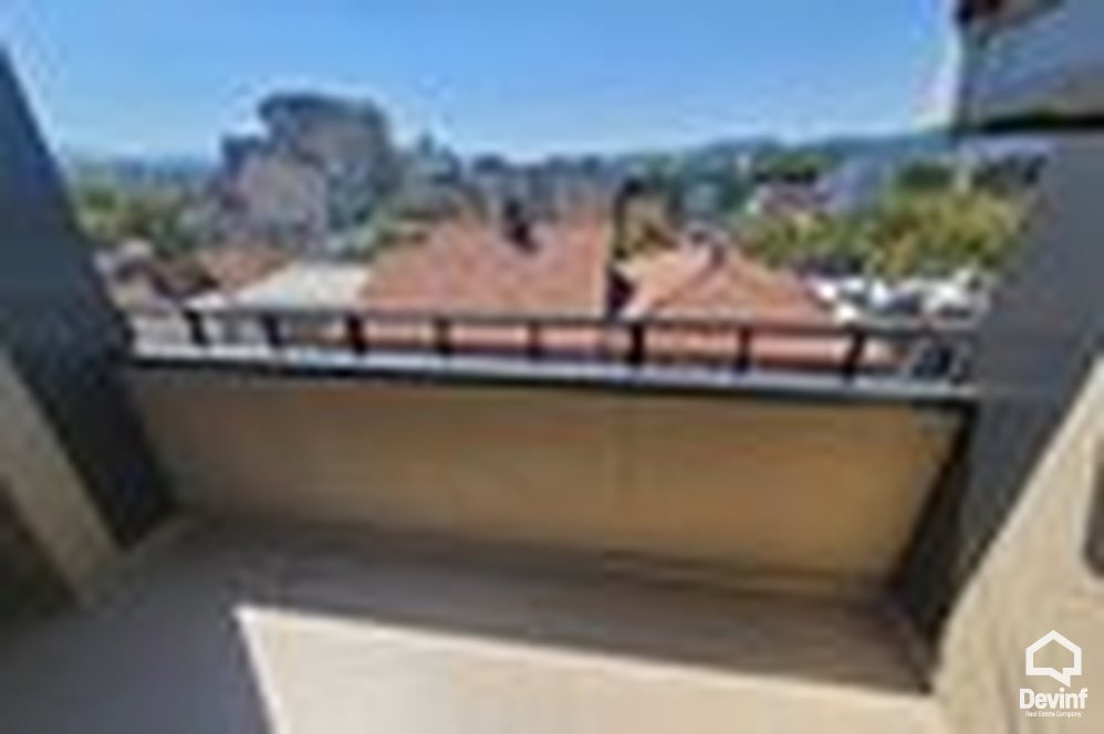 Tirane For Rent Office 2+1+A Office in Myslym Shyri Street Office