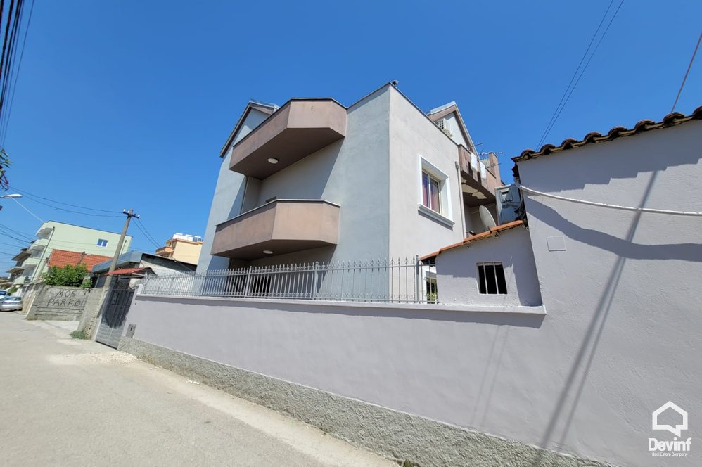 Tirane For Rent Villa Me shume se 4 dhoma Close to New Boulevard, Tirana Villa Villa Floor
