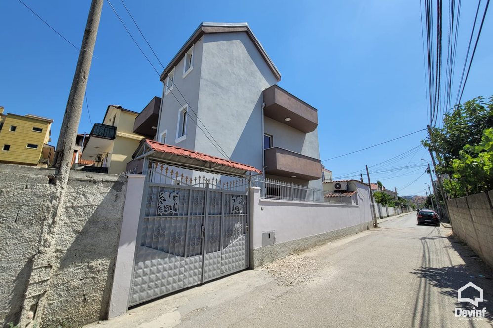 Tirane For Rent Villa Me shume se 4 dhoma Close to New Boulevard, Tirana Villa Villa Floor