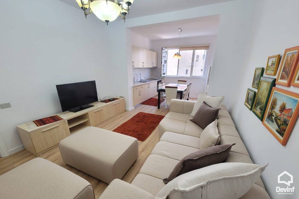 Tirane Qera Apartament 2+1 Apartamenti ndodhet ne Rrugen Durresit apartament