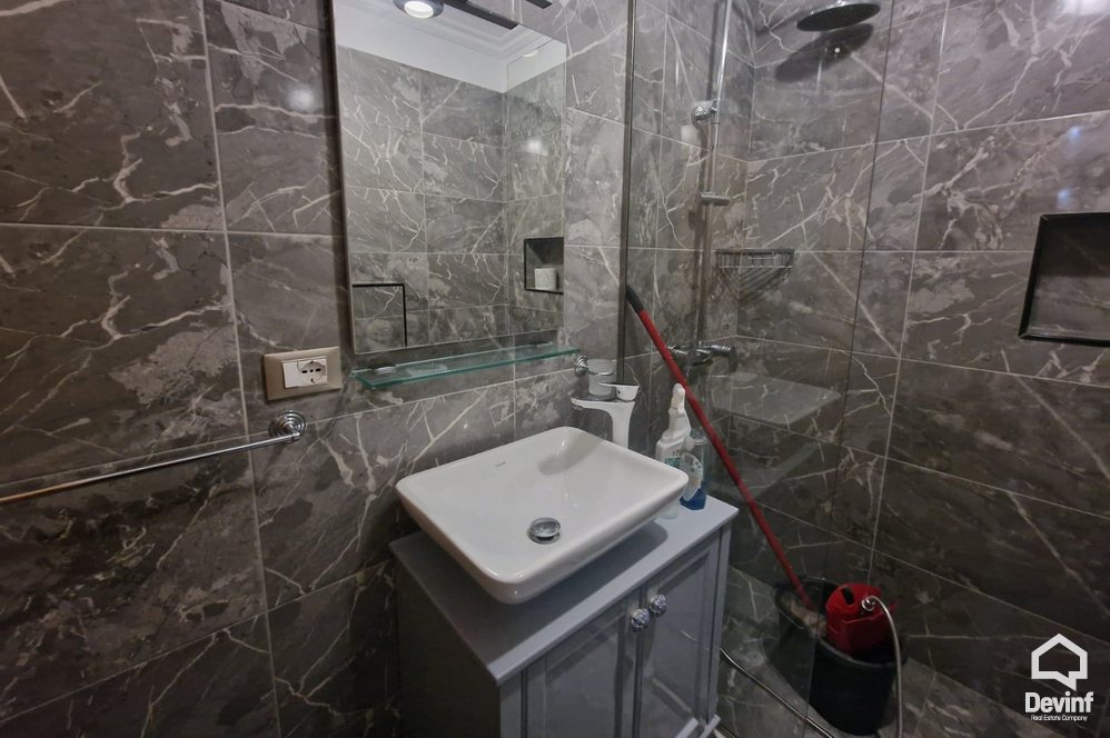 Tirane Shitje Apartament 1+1 Prane Stadiumit Air Albania apartament zyre klinike dentare qender estetike studio ligjore Booking/AirBnB