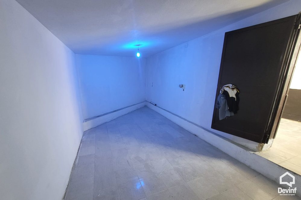 Tirane For Rent Warehouse  Warehouse/production in a 1-storey building on Street Ali Demi Warehouse Shop Multifunctional Building