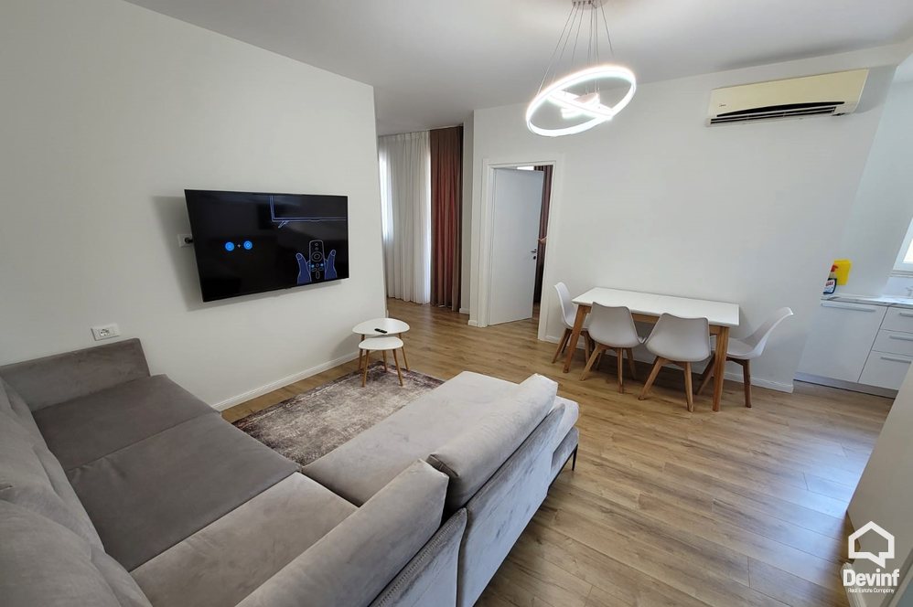 Tirane Qera Apartament 3+1+A Apartament prane Akademise se Arteve te Bukura magazine prodhim palester