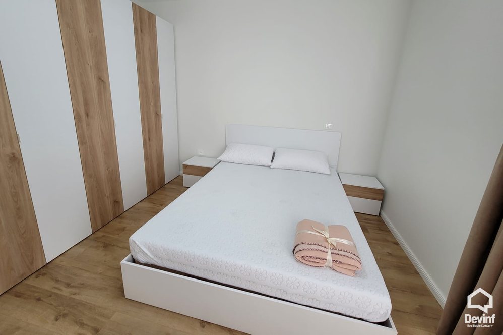 Tirane Qera Apartament 3+1+A Apartament prane Akademise se Arteve te Bukura magazine prodhim palester