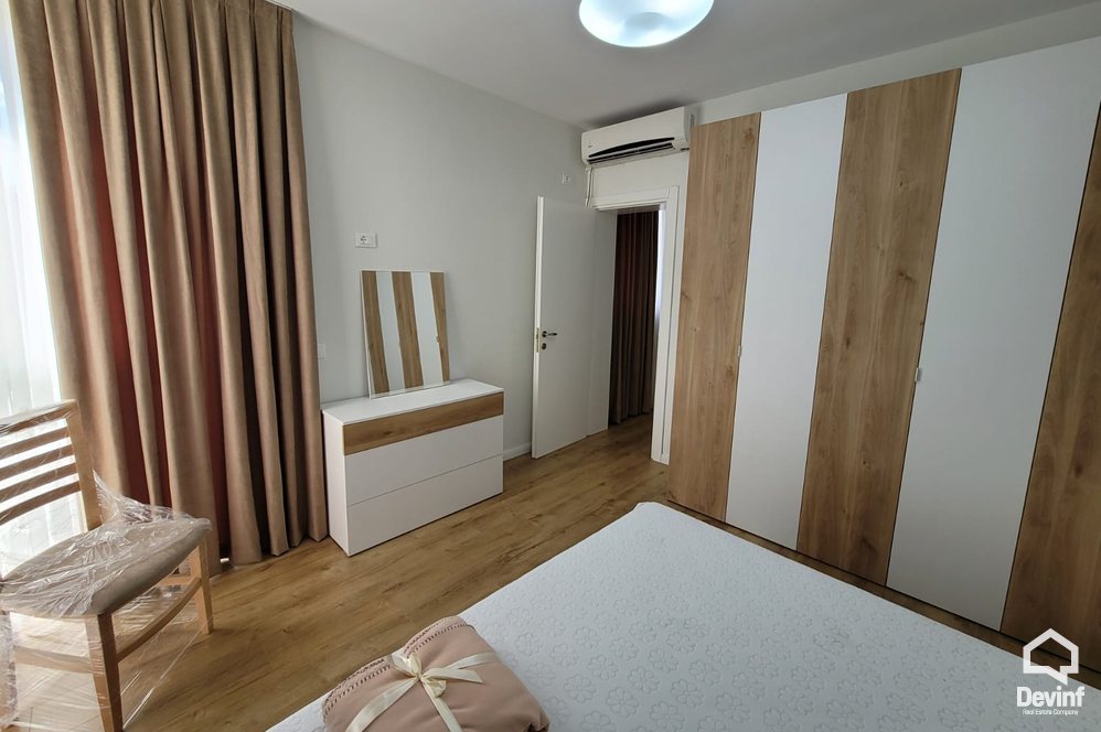 Tirane Qera Apartament 3+1+A Apartament prane Akademise se Arteve te Bukura magazine prodhim palester