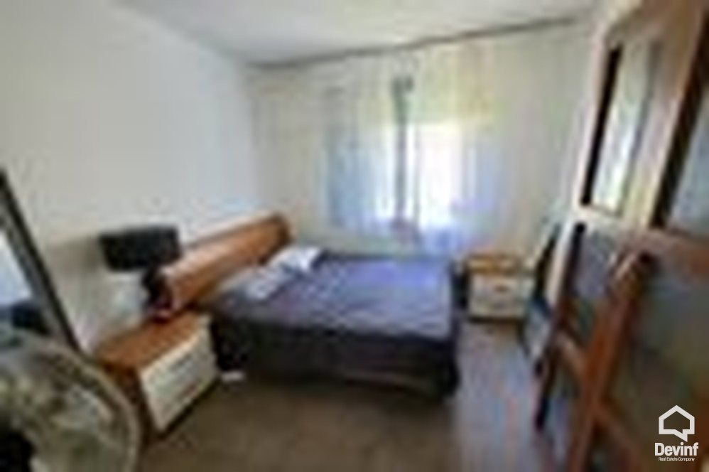 Tirane Qera Apartament 1+1 Apartament ne qender, ne fillim te Rruges Durresit apartament