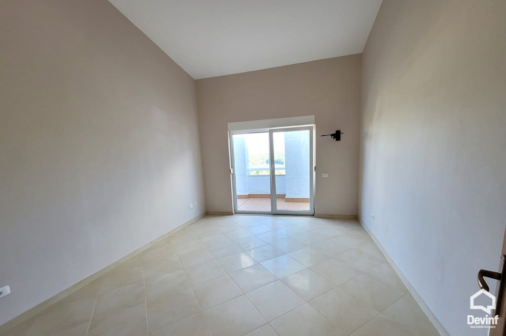Tirane For Sale Apartment 3+1+A Residential Complex, near the Dry Lake Apartment Residential Complex penthouse