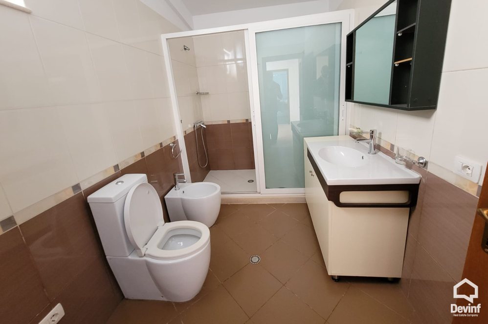 Tirane For Sale Apartment 3+1+A Residential Complex, near the Dry Lake Apartment Residential Complex penthouse