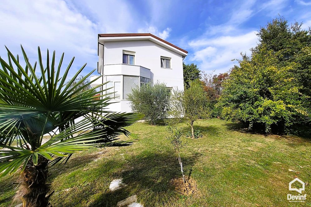 Tirane For Sale Houses 3+1+G Petrela, Tagan 