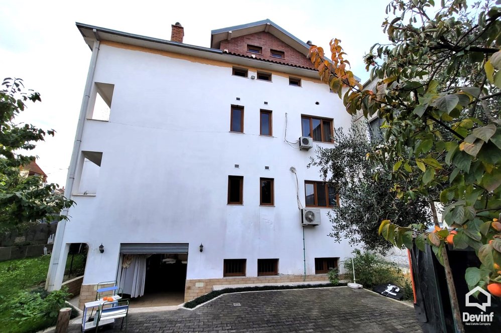 Tirane For Rent Villa Me shume se 4 dhoma Villa in Elbasan Street Office Villa