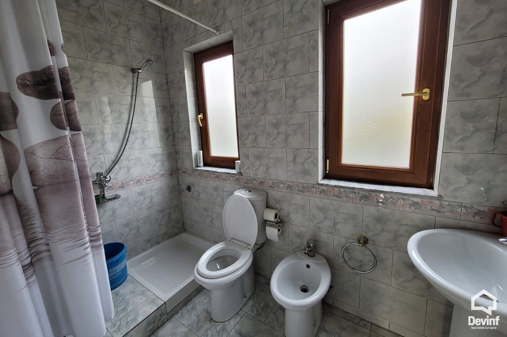 Tirane For Rent Villa Me shume se 4 dhoma Villa in Elbasan Street Office Villa