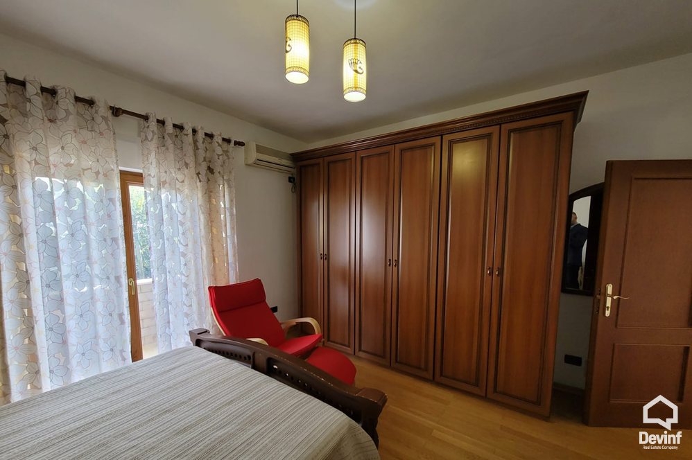 Tirane For Rent Villa Me shume se 4 dhoma Villa in Elbasan Street Office Villa