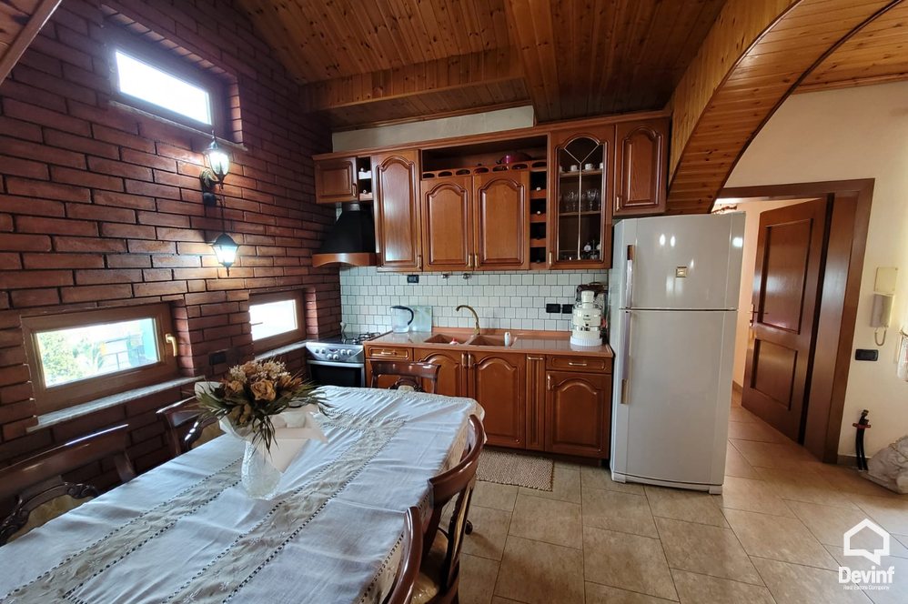 Tirane For Rent Villa Me shume se 4 dhoma Villa in Elbasan Street Office Villa