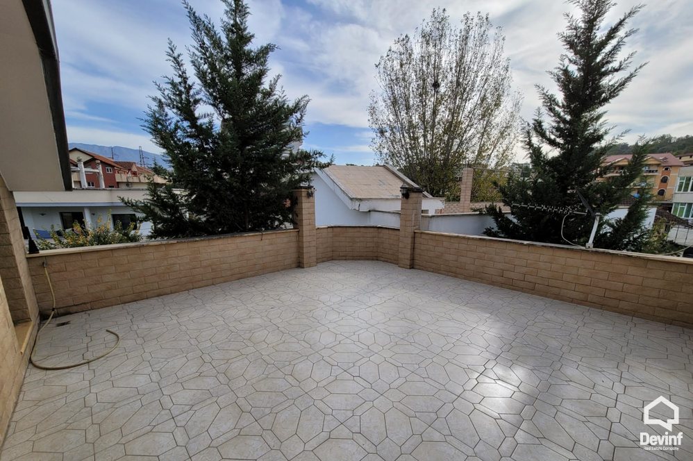 Tirane For Rent Villa Me shume se 4 dhoma Villa in Elbasan Street Office Villa