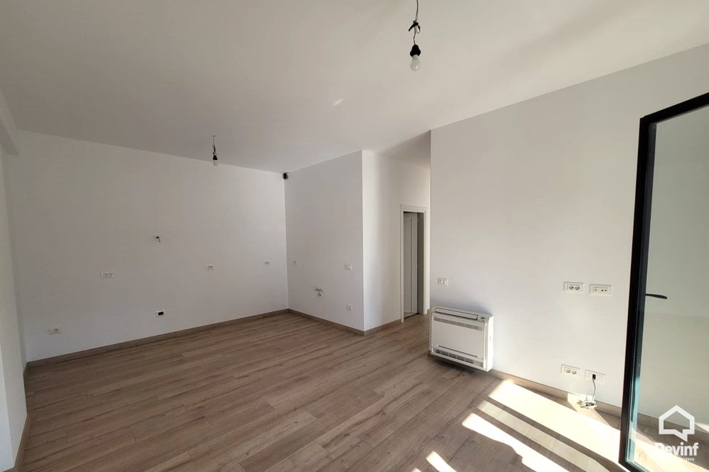 Tirane Qera Zyre 2+1+A Zyra prane Radio Televizionit Shqiptar zyre klinike dentare qender estetike