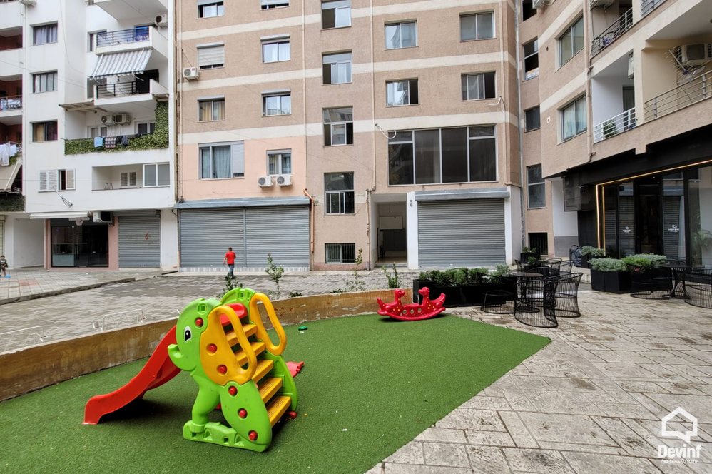 Tirane For Sale Shop  New Boulevard, Kashar - Misto Mame Office Warehouse Fabrication Bar-Coffee klinike dentare qender estetike