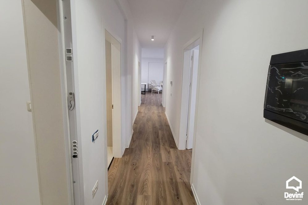 Tirane Qera Apartament 3+1+A Apartament prane Ambasades Italiane apartament zyre