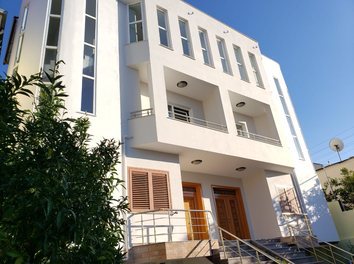 Vile Qera Rruga Islam Rusi, Shkoze